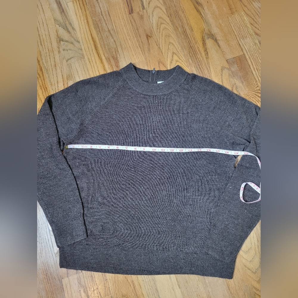 Mercer Street Studio Chocolate Crewneck Sweater. Size M Long Sleeve Zip Back - Picture 8 of 8